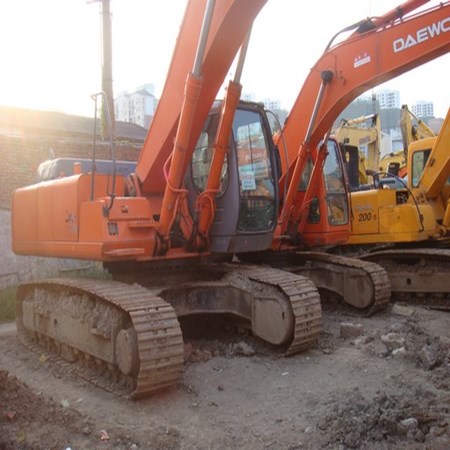 USED HITACHI CRAWLER EXCAVATOR ZX330